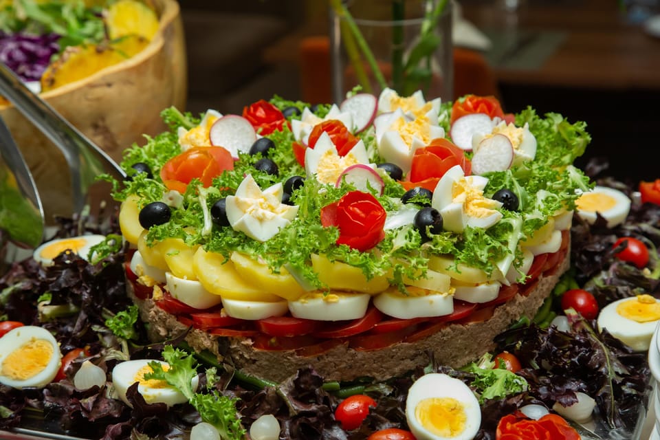 Daily buffet breakfast for a fee