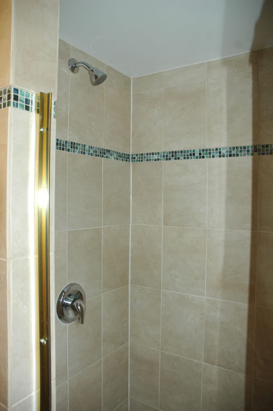 Classic Double Room, Private bathroom | Bathroom shower