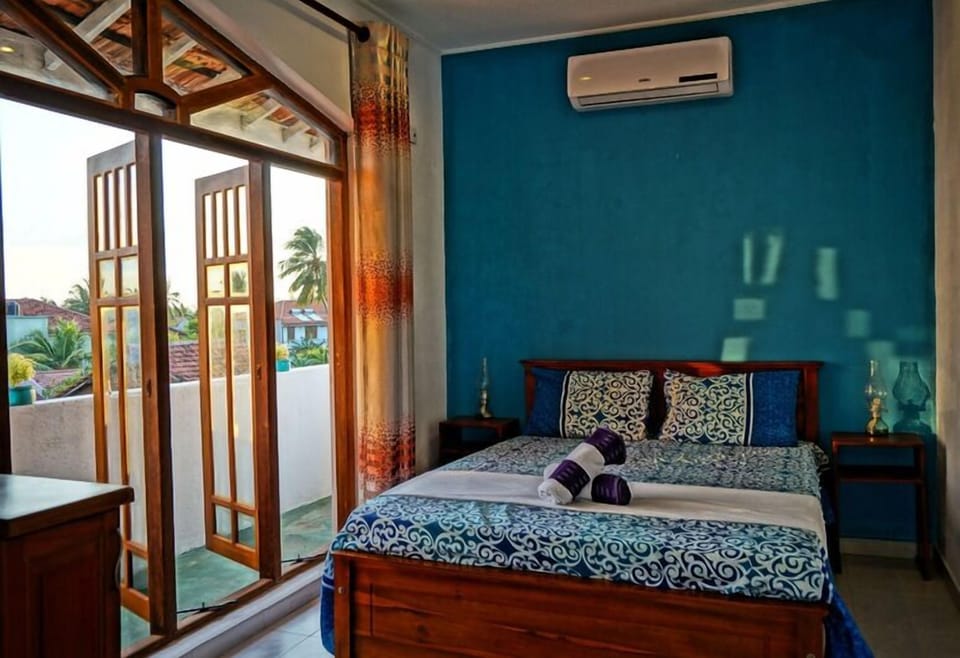 Basic Double Room | Bed sheets