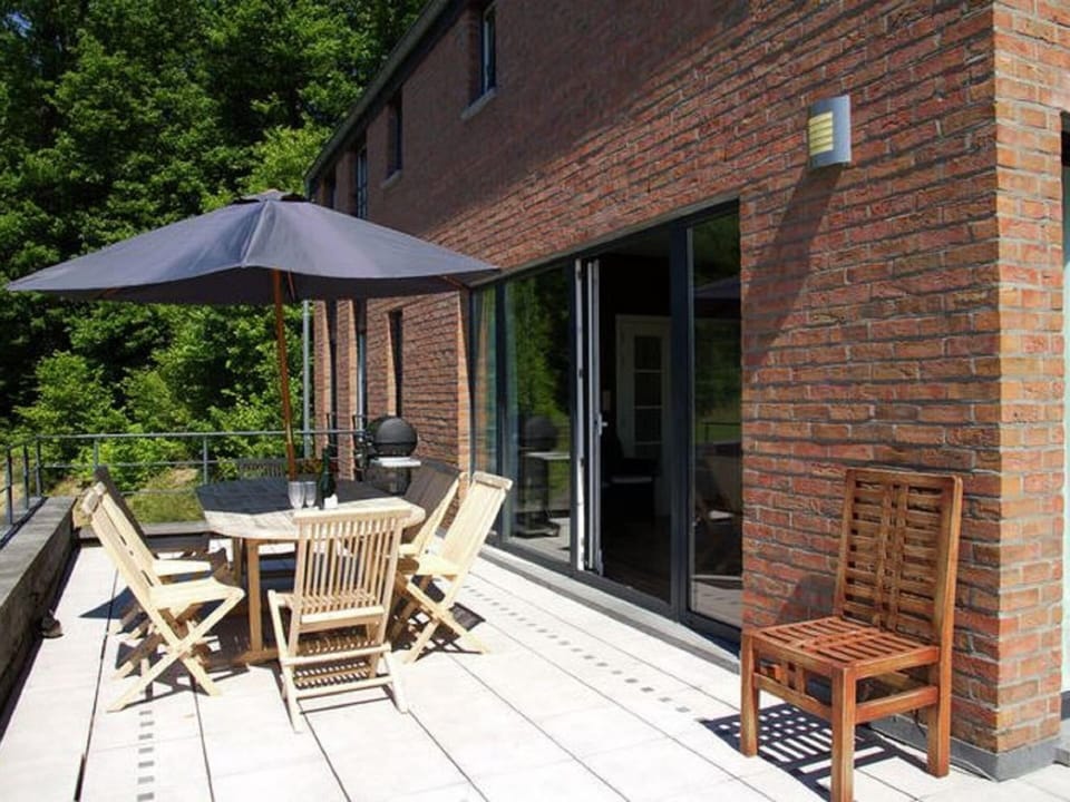 Villa | Dining