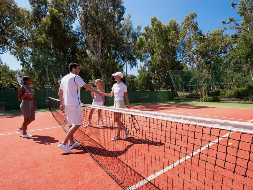 Chalet | Sport court