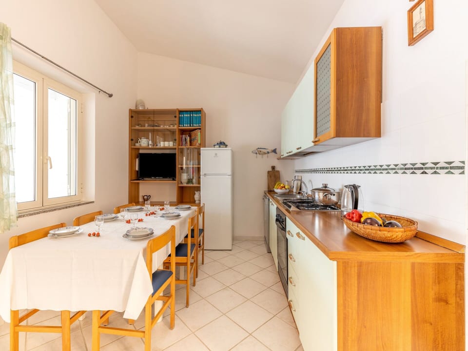 Apartment | Dining