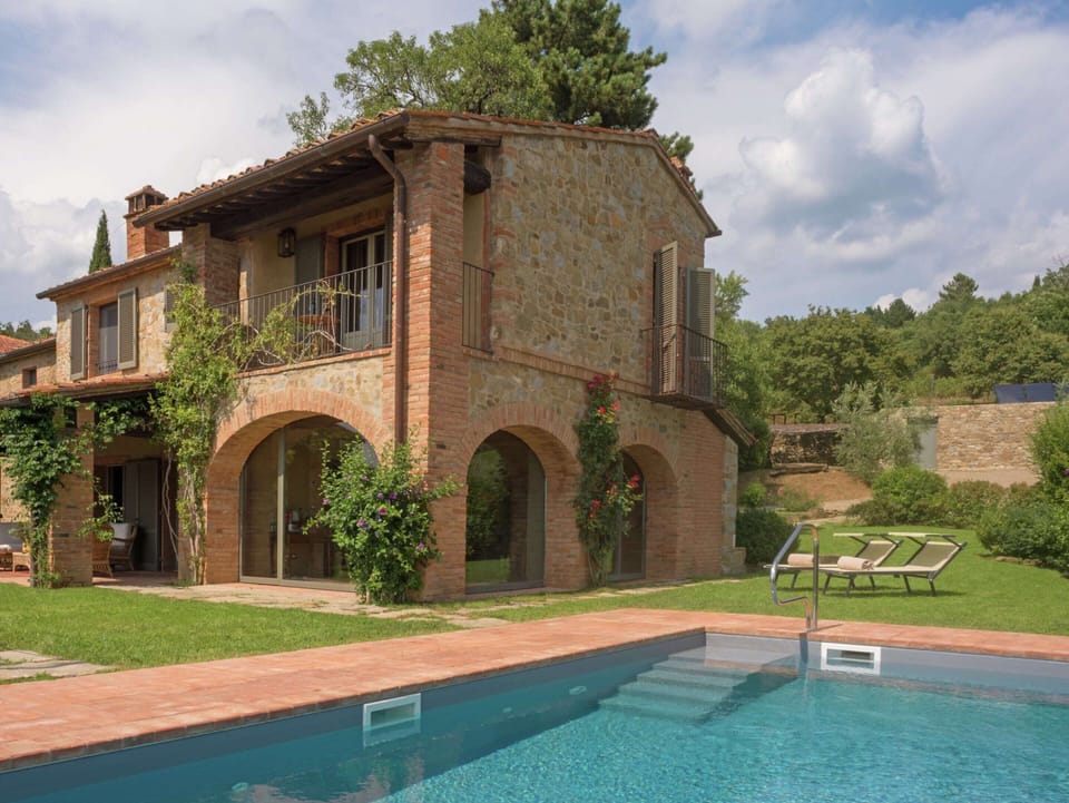 Villa | Exterior