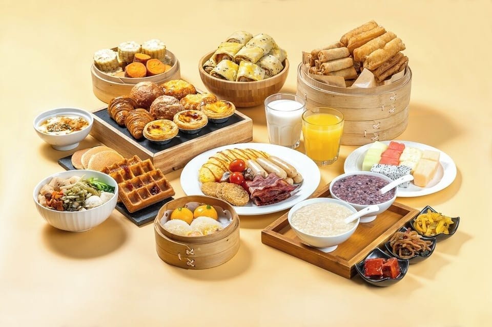 Daily buffet breakfast for a fee