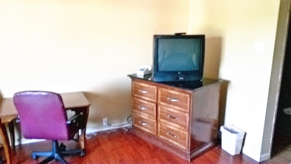 Standard Double Room | Room amenity