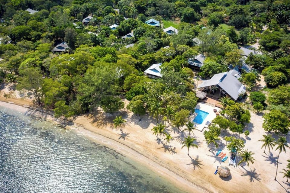 Luxury House, 4 Bedrooms, Beachfront | Beach/ocean view