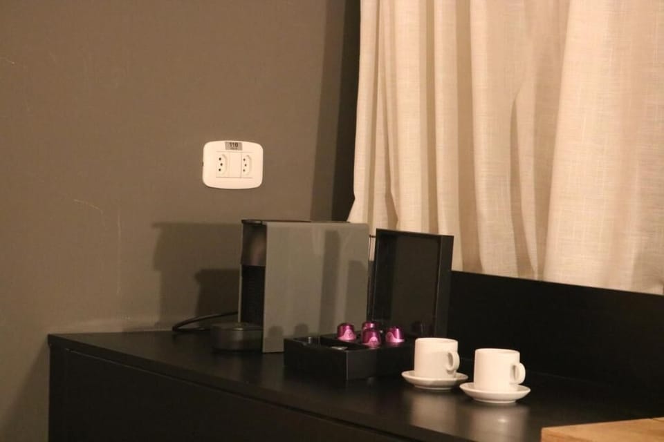Hypo-allergenic bedding, minibar, in-room safe, desk