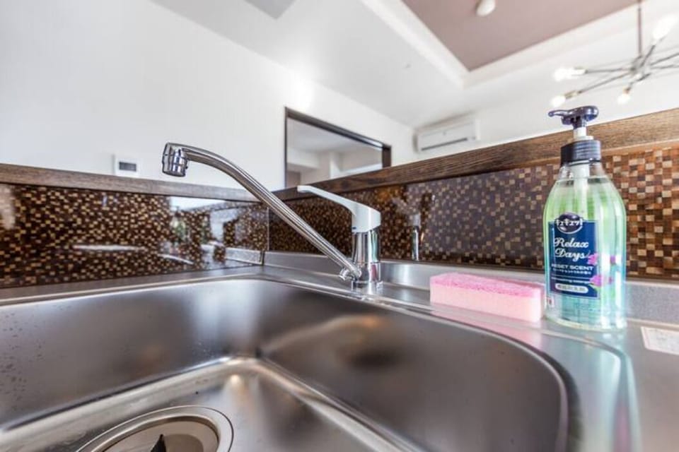 Apartment, Non Smoking | Private kitchenette | Fridge, microwave, stovetop, cookware/dishes/utensils