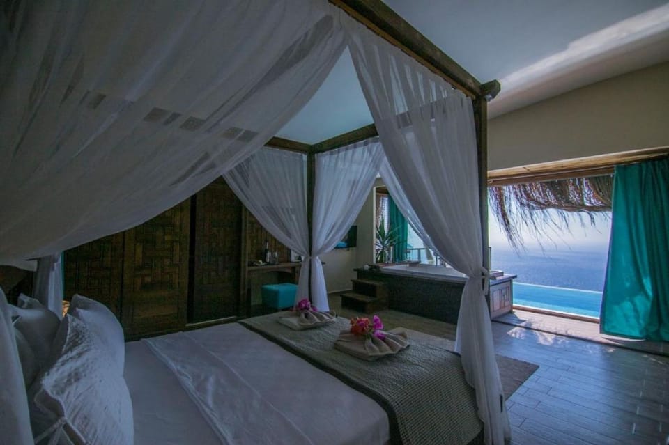 Capella Suite (Sea View) | 1 bedroom, premium bedding, minibar, in-room safe
