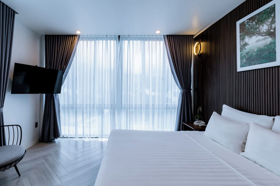 Superior Double Room | Minibar, desk, laptop workspace, blackout drapes