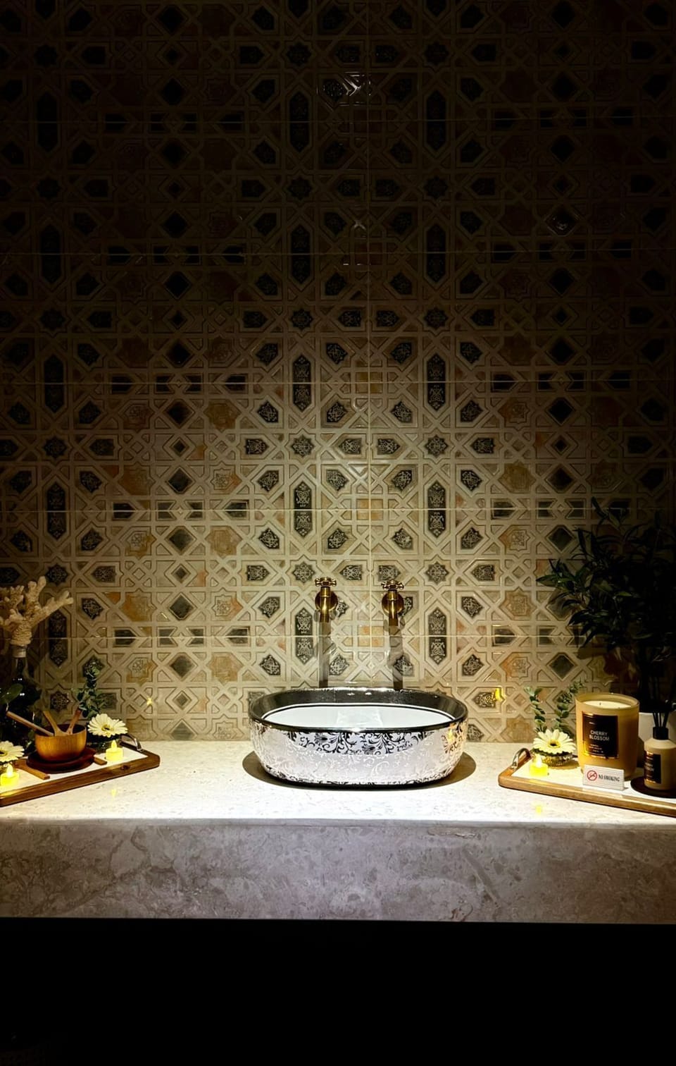 Sauna, steam room, Turkish bath, body treatments, mud baths