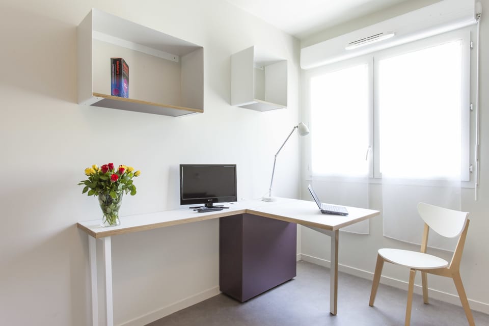 Apartment | Room amenity