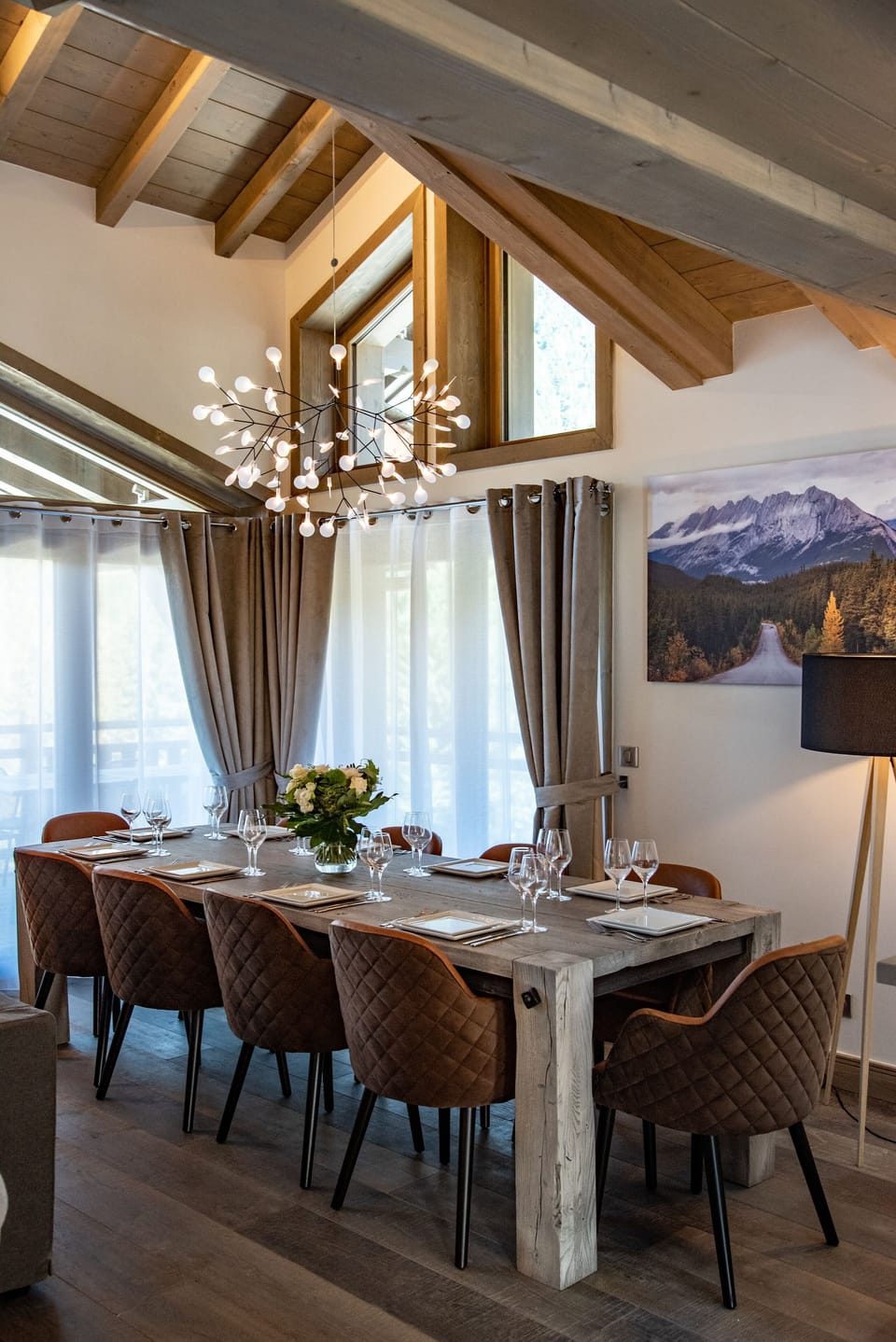 Superior Chalet | Living area