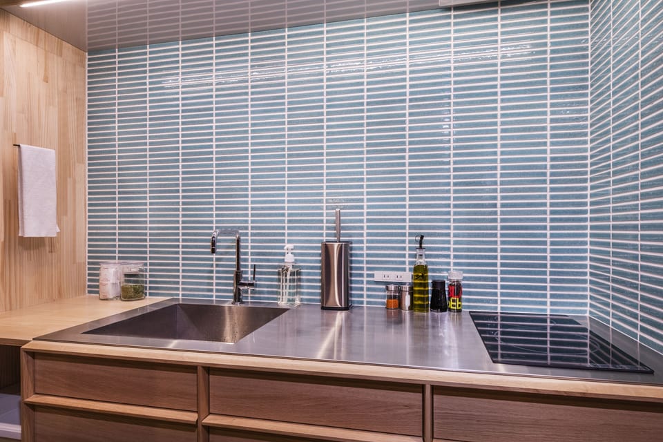Traditional House | Private kitchen | Full-size fridge, microwave, stovetop, electric kettle