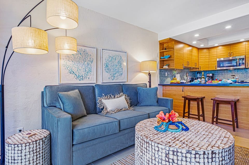 Studio | Living area | Smart TV