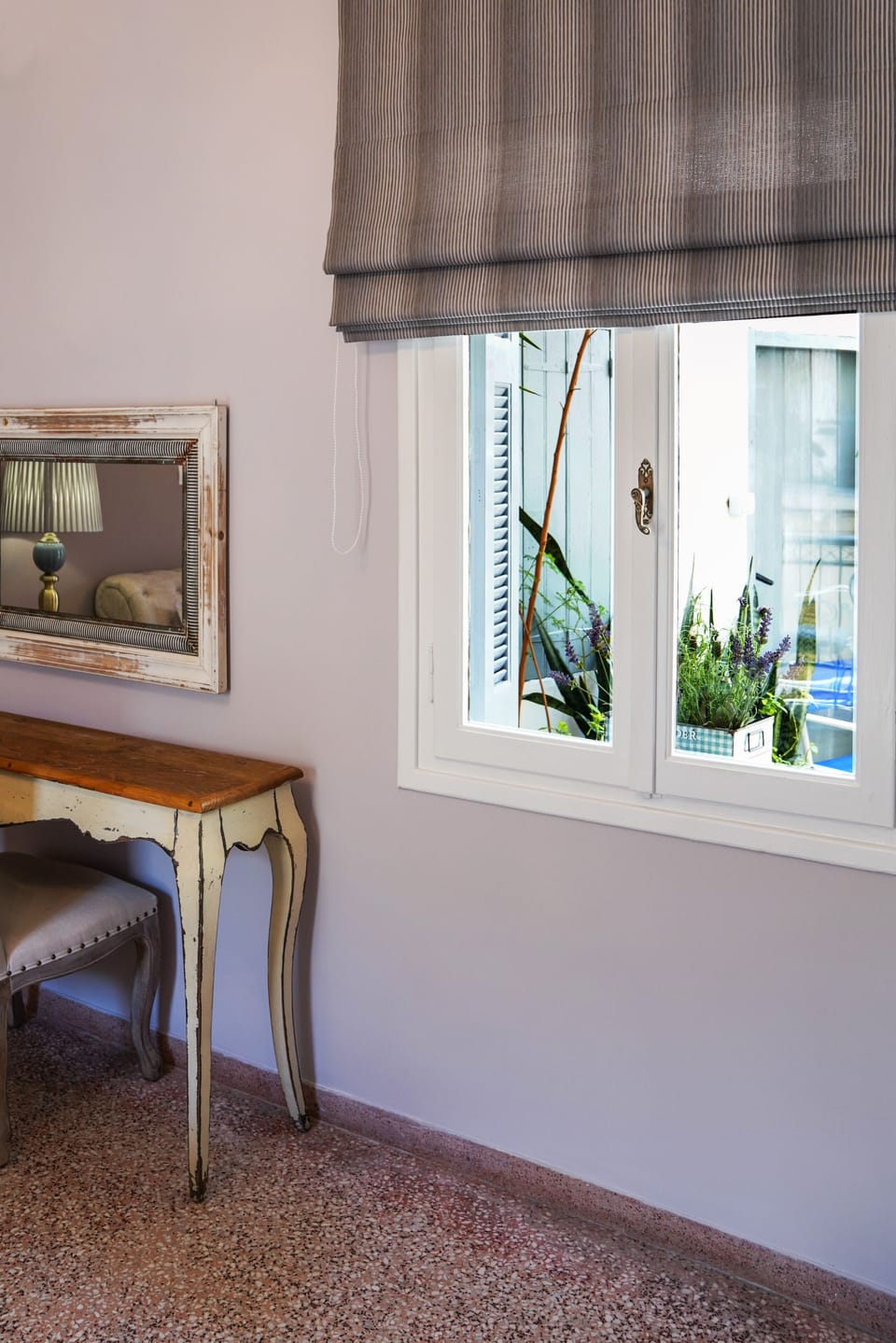 Apartment | Room amenity