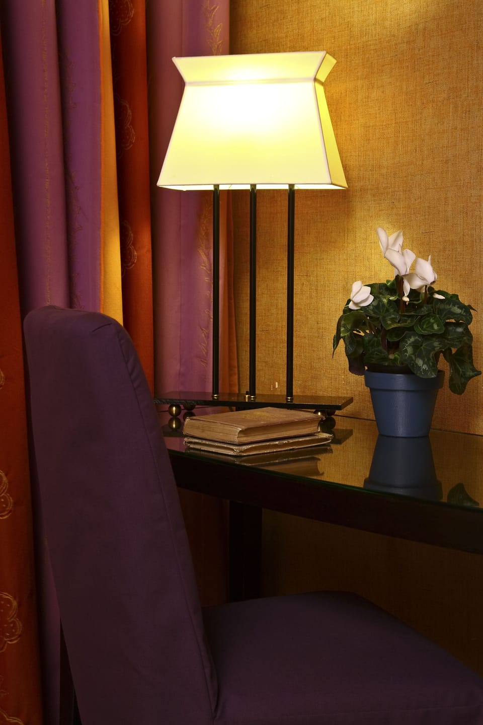 Premium bedding, in-room safe, desk, soundproofing