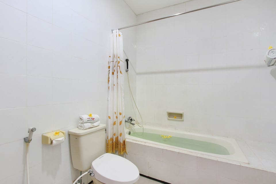 Puri Naga Beachfront Cottages Hotel in Kuta