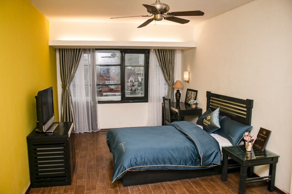 Comfort Double Room | Minibar, desk, laptop workspace, free WiFi