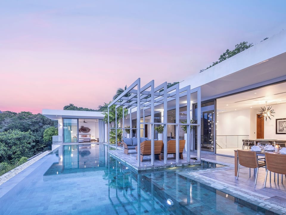 Private pool