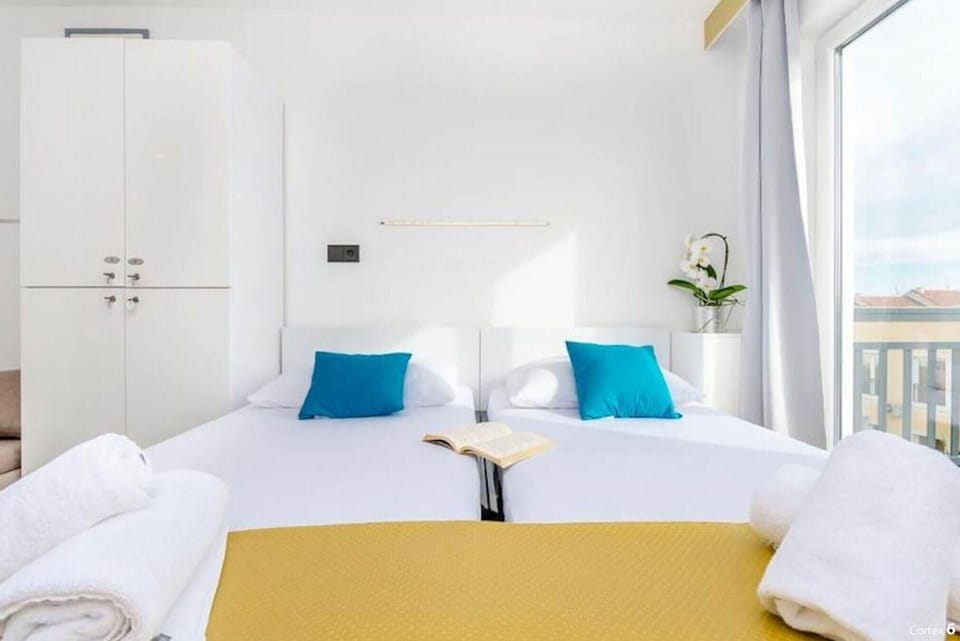 Room, 1 Bedroom, Balcony, Garden View | 1 bedroom