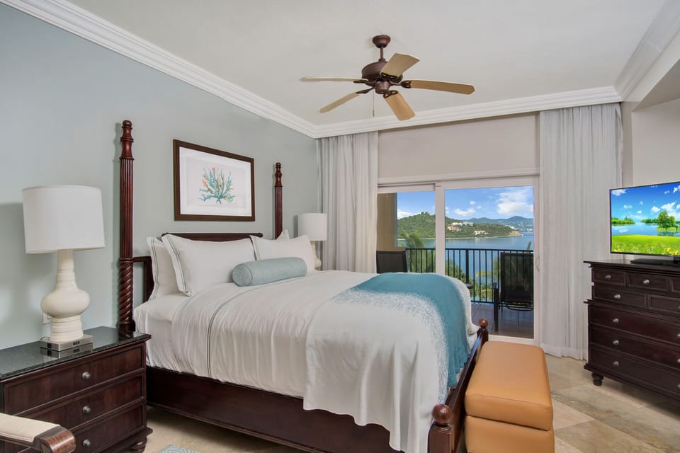 Luxury Suite, Balcony, Ocean View | Egyptian cotton sheets, premium bedding, pillowtop beds, in-room safe