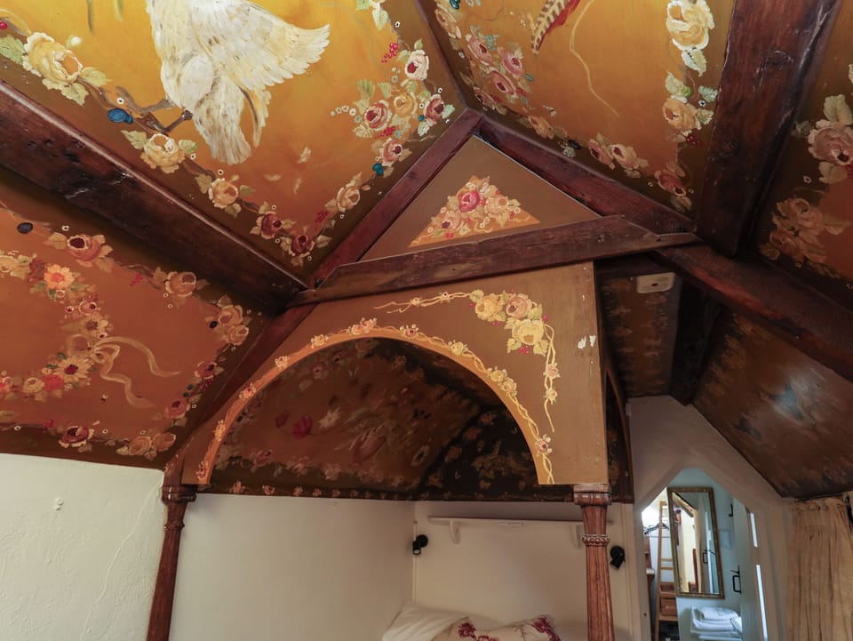 Cottage | Interior