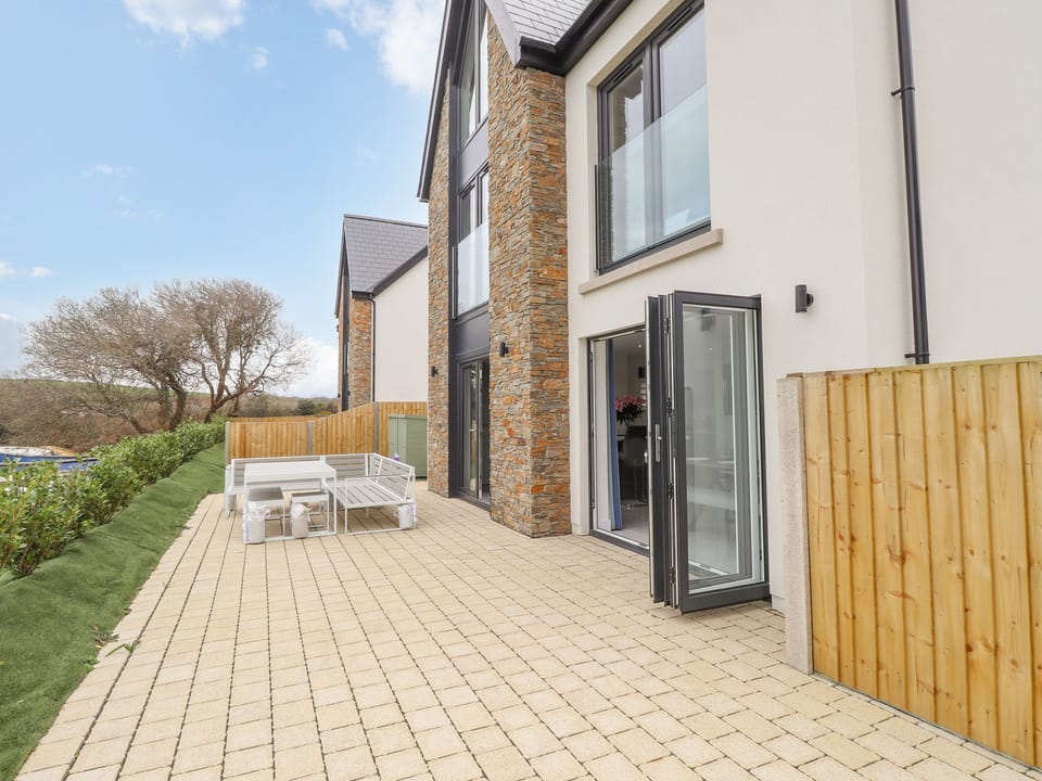 Cottage | Front of property