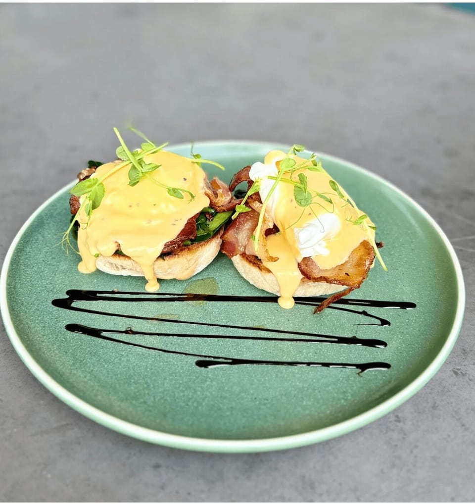 Daily cooked-to-order breakfast for a fee