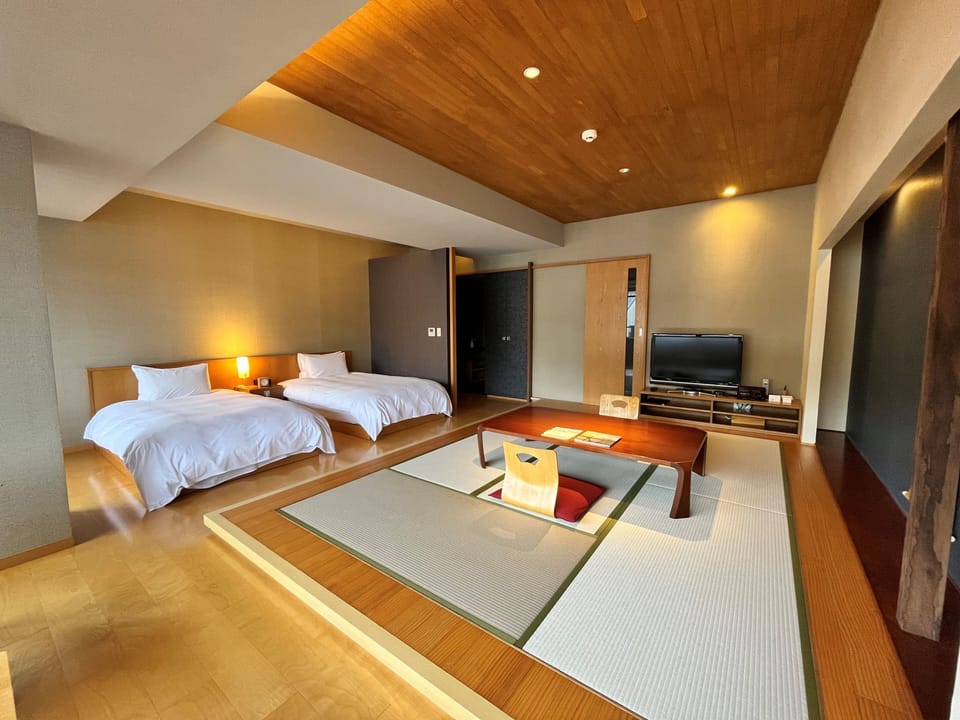 Superior Twin Room, Non Smoking, Mountain View | Down comforters, in-room safe, desk, free WiFi