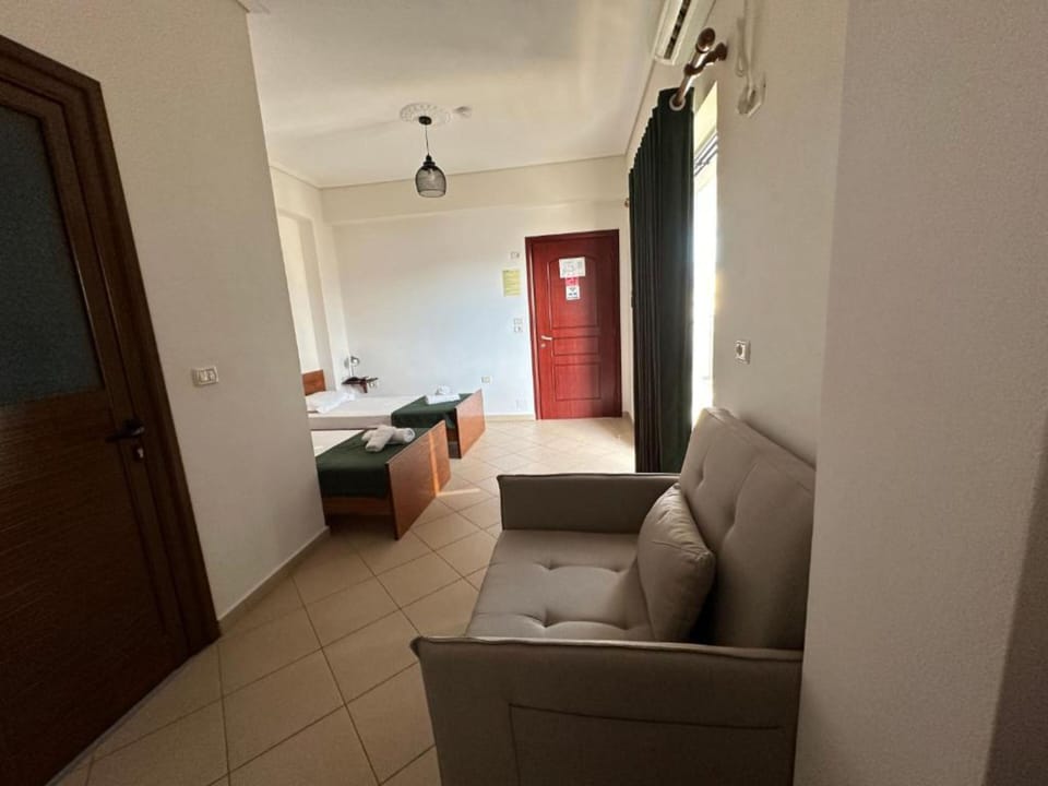 Triple Room with Shared Balcony | Desk, free WiFi, bed sheets