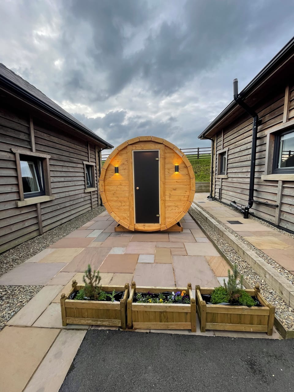 Cabin | Exterior