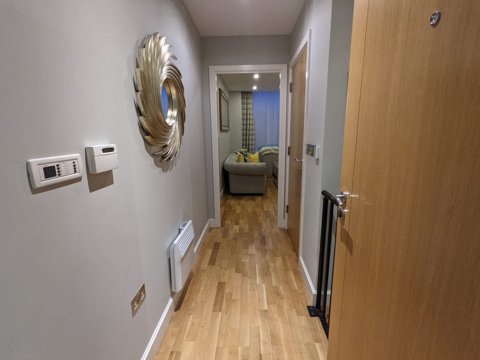 City Apartment, Private Bathroom | Interior