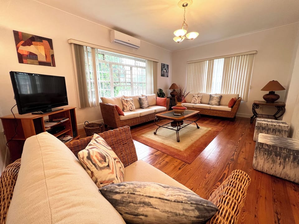 House, 3 Bedrooms, Terrace, Ocean View | Living room | TV, DVD player