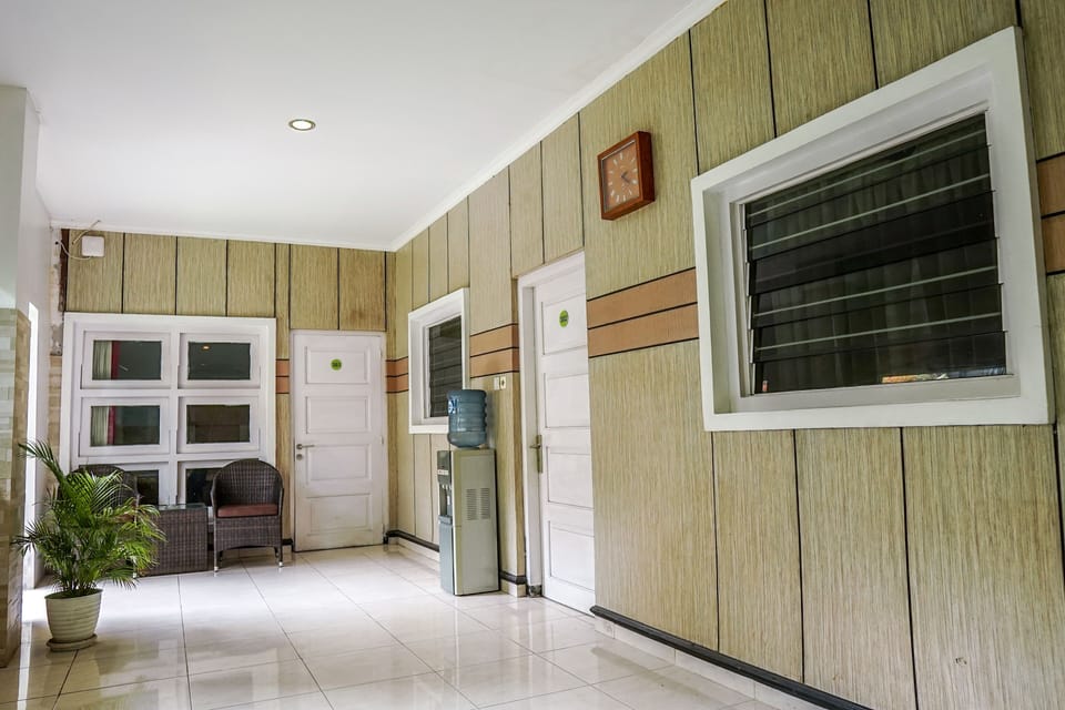 Family Room, Multiple Beds, Garden View | Interior