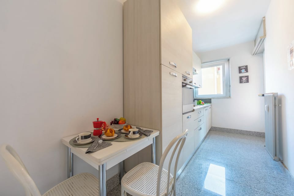 Family Apartment, 2 Bedrooms, Balcony (City Apartment) | Dining