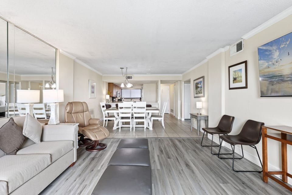 Superior Condo, 2 Bedrooms, Balcony, Ocean View | Living room | 32-inch flat-screen TV with cable channels, TV