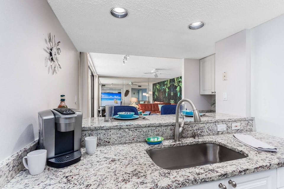 Condo (House of Sun Siesta Key Crescent Beac) | Exterior