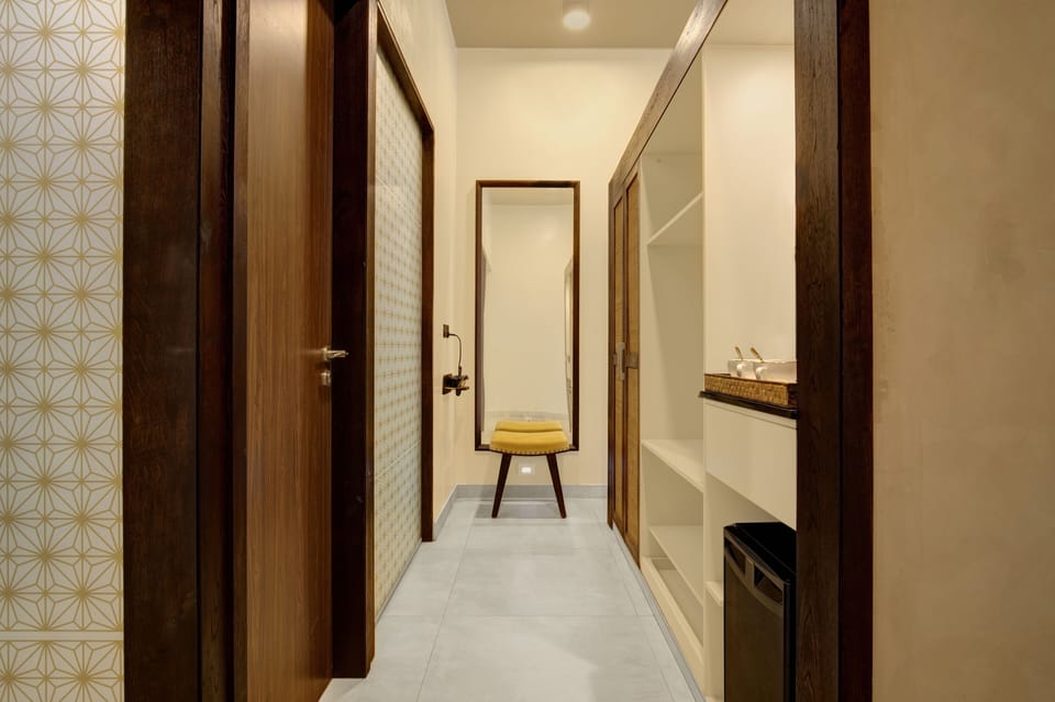 Shower, free toiletries, hair dryer, bathrobes