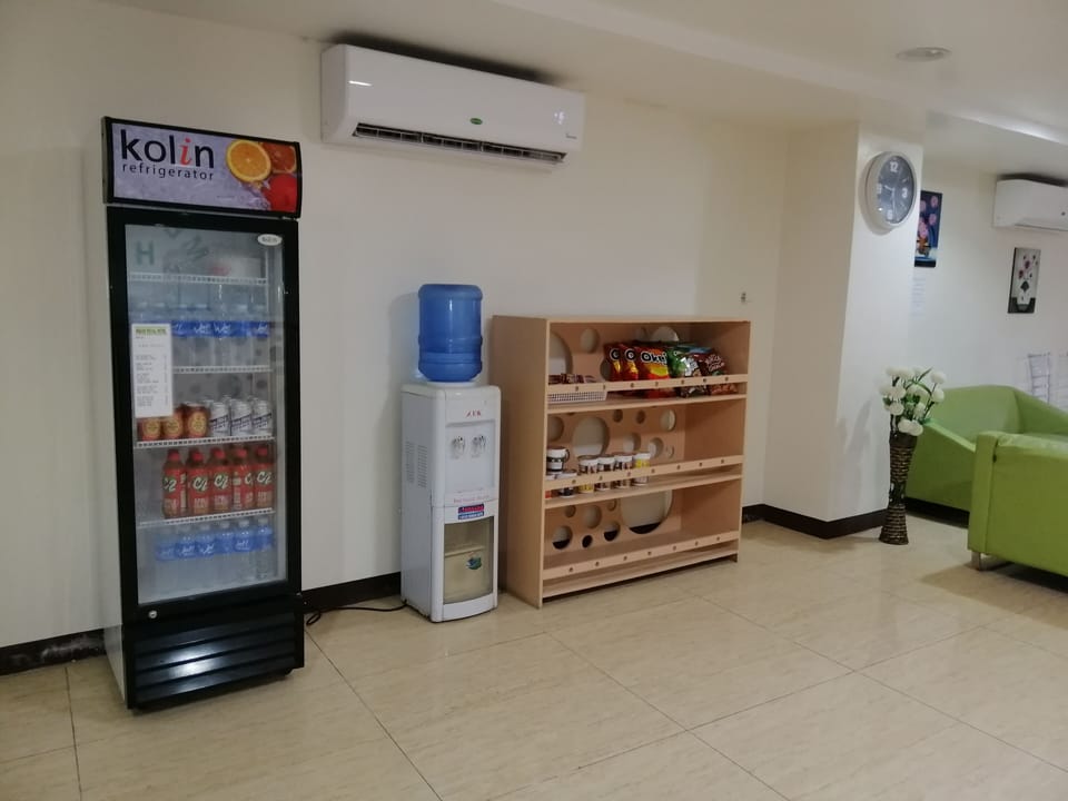 Snack bar
