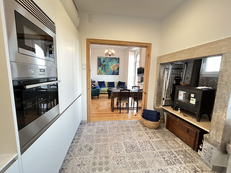 Apartment, 2 Bedrooms | Private kitchen | Full-size fridge, microwave, oven, stovetop