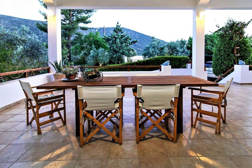 Villa | Outdoor dining