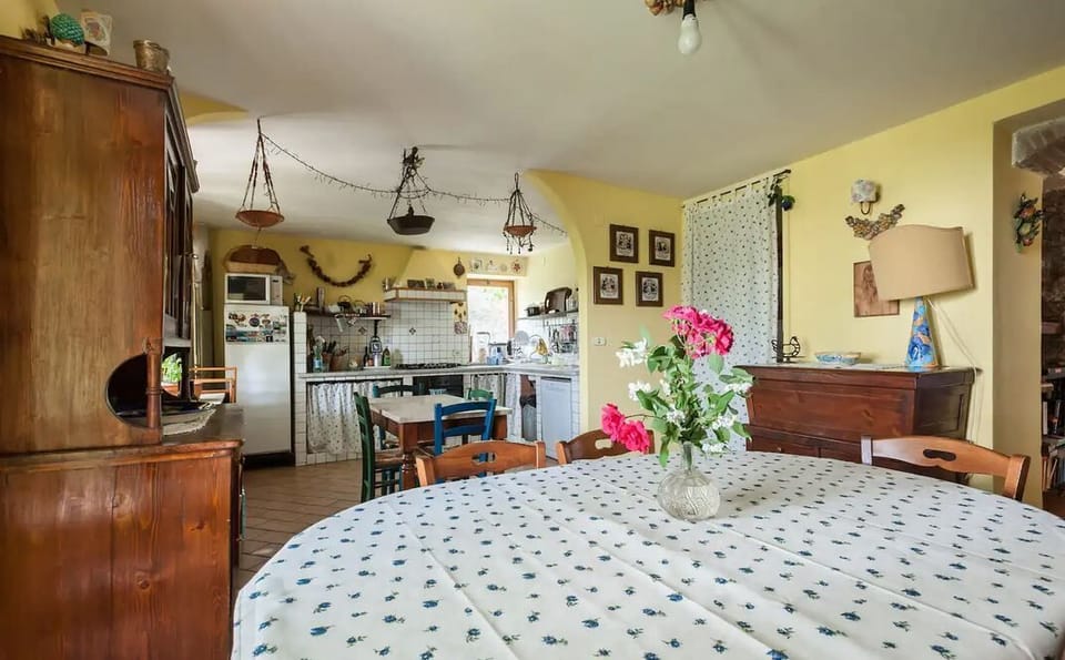 Villa, 5 Bedrooms | Private kitchen | Full-size fridge, microwave, oven, stovetop