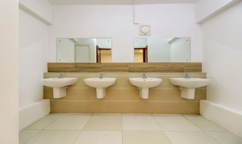 Treebo Park - 500M From Medical College Hotel in Thiruvananthapuram