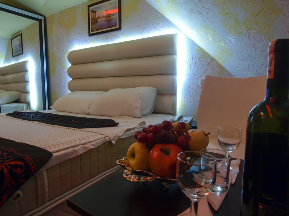 Twin Room | Free WiFi