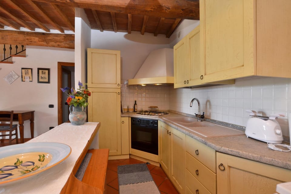 Family House, Multiple Bedrooms, Microwave, Mountainside (Casa Sofi) | Private kitchen | Microwave, oven, stovetop, dishwasher
