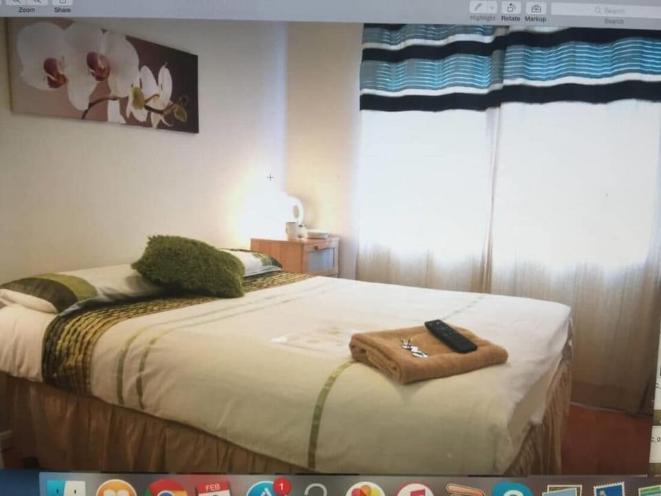 Room, 1 Bedroom, City View | 1 bedroom, WiFi