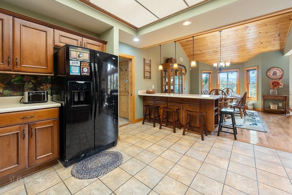 Cabin, 3 Bedrooms | Interior