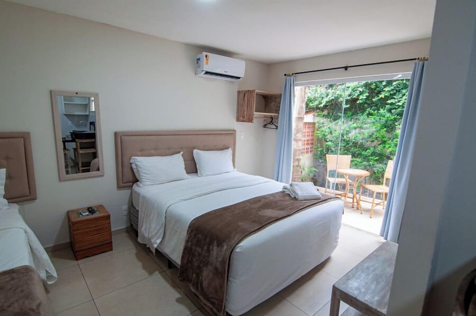 Deluxe Triple Room | Hypo-allergenic bedding, free WiFi, bed sheets