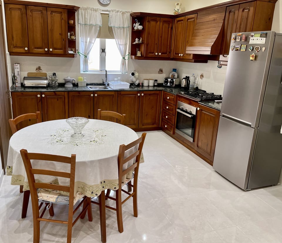 Apartment | Private kitchen | Fridge, oven, stovetop, electric kettle